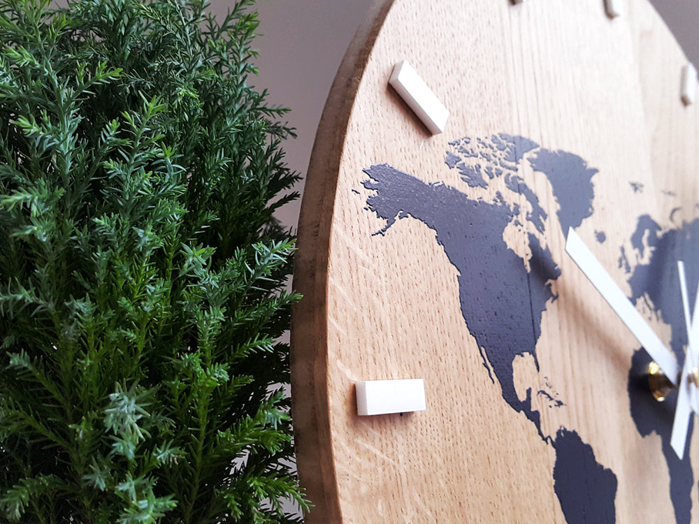 Drveni zidni sat Map Black