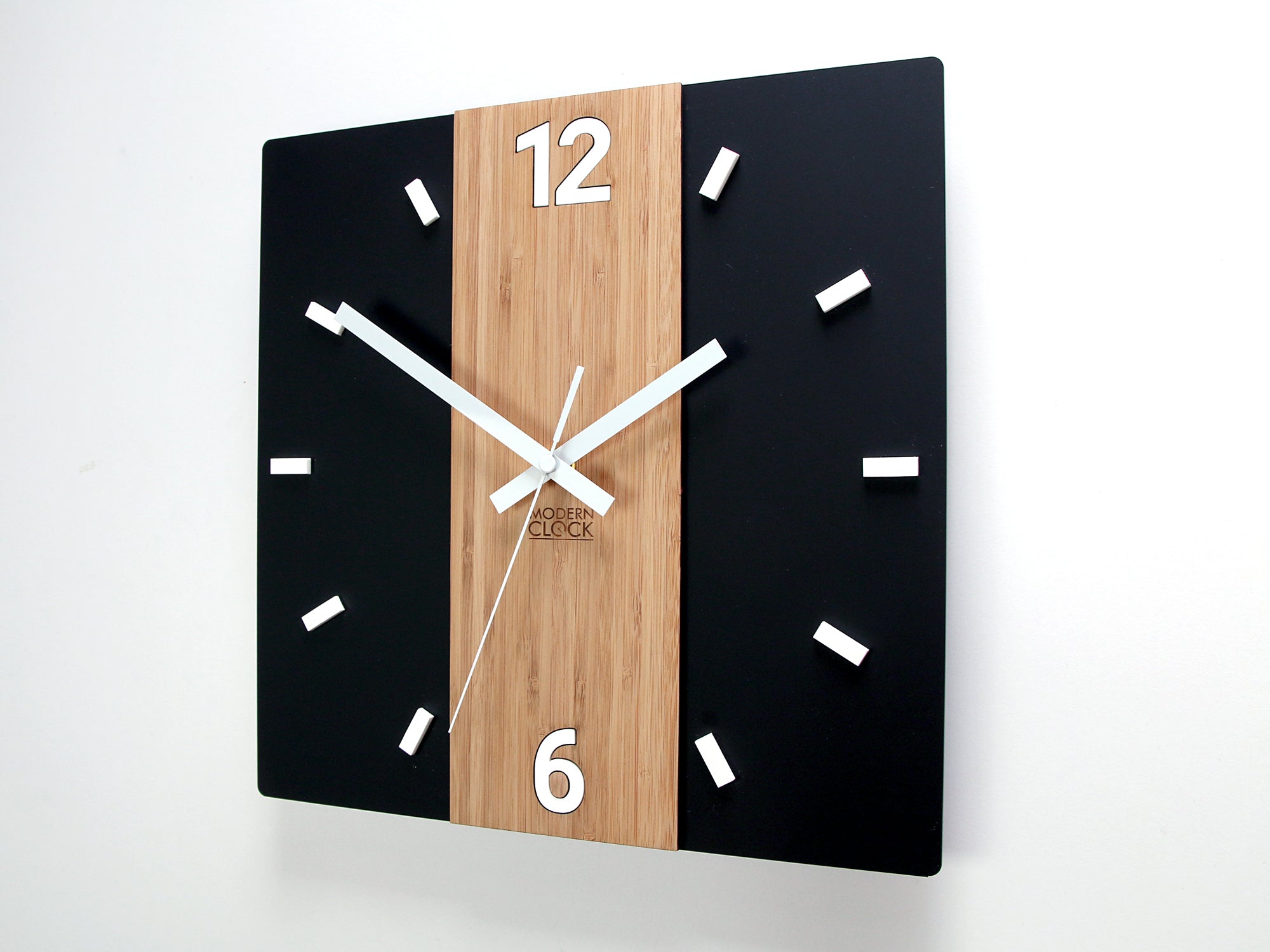 Moderni zidni sat PRIMO Square