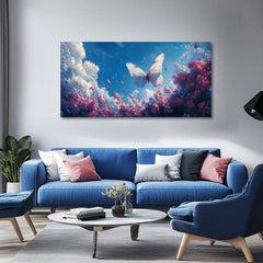 Slika leptira u oblacima slobode