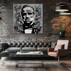 Slika na platnu s motivom kum, obitelj, crno-bijeli portret obješena u modernom stilskom interijeru iznad drvene konzole s vazom i svijećom, Papilora.