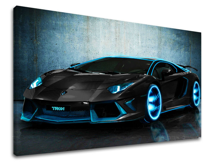 Slika na platnu s motivom crni sportski automobil s plavim svjetlima – 3D prikaz platna s vidljivim drvenim okvirom, Papilora.