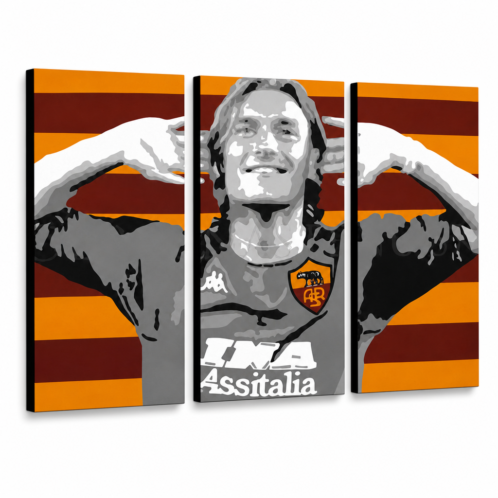 Ručno oslikana POP Art slika Francesco Totti mališan od 3 dijela – 3D vizualizacija ručno oslikanog platna na bijeloj pozadini. Dominantne boje: crvena, narančasta, siva, crna, bijela.