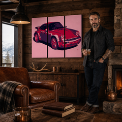 Ručno oslikana POP Art slika PORSCHE 911 od 3 dijela por3 – slika u modernom muškom interijeru, lifestyle vizualizacija. Dominantne boje: crvena, ružičasta, crna.