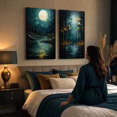 Set od 2 slike Zlatá príroda – Mjesec nad stijenama i Zlatna fantazija – platna iznad kreveta u elegantnoj spavaćoj sobi