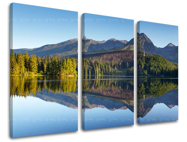 Slika na platnu s motivom planinsko jezero s odrazom – 3D prikaz platna s vidljivim drvenim okvirom, Papilora.