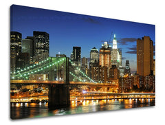 Slika na platnu s motivom brooklyn bridge i new york noću – 3D prikaz platna s vidljivim drvenim okvirom, Papilora.