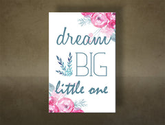 Slika na platnu s motivom natpis dream big little one s cvijećem – 3D prikaz platna s vidljivim drvenim okvirom, Papilora.